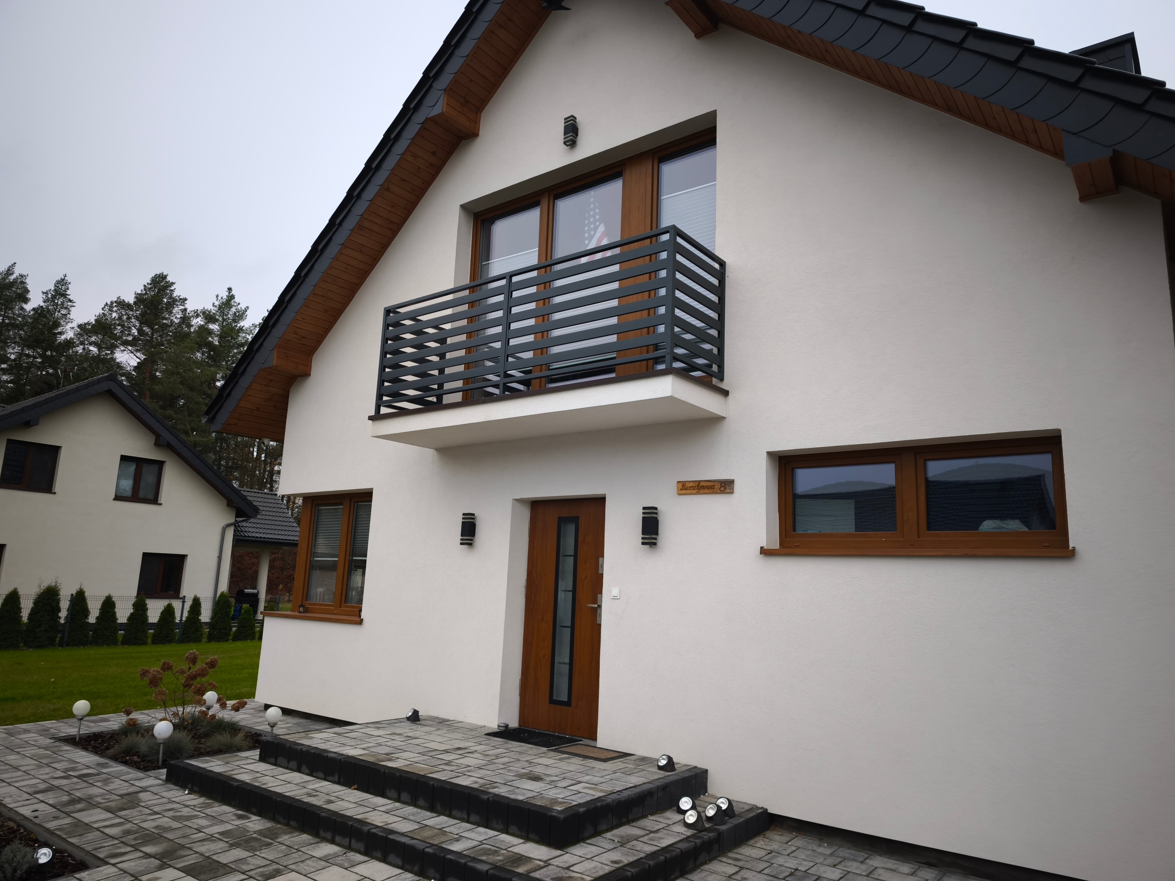 Nowoczesna balustrada balkonowa metalowa spawana – FK-METAL