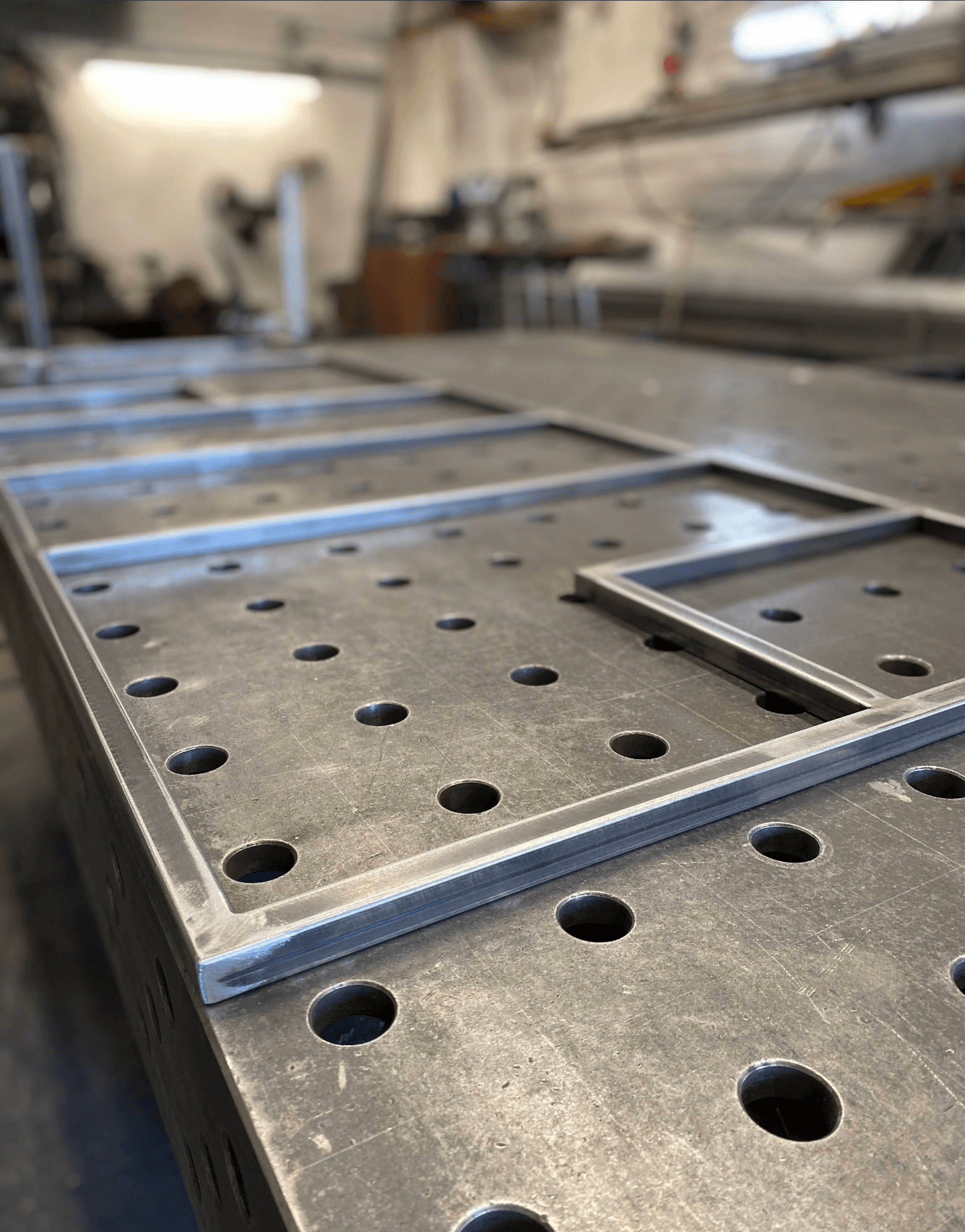 Stalowa rama w warsztacie FK Metal